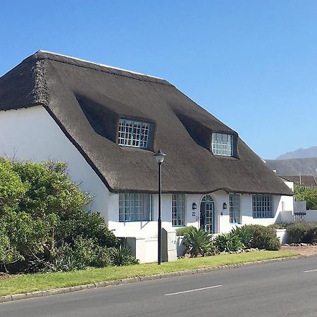 Cliff Cottage Hermanus Bagian luar foto