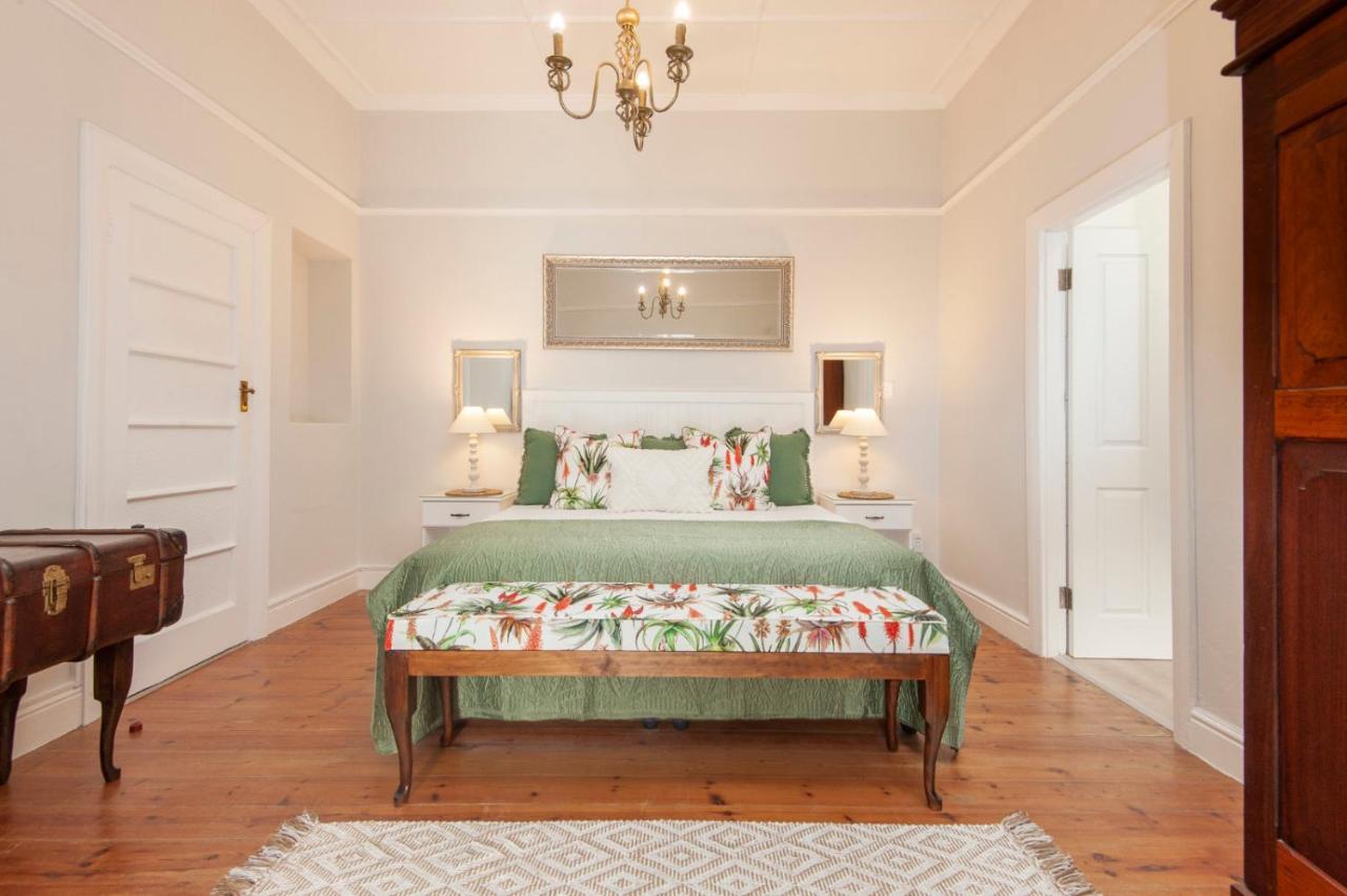 Cliff Cottage Hermanus Bagian luar foto