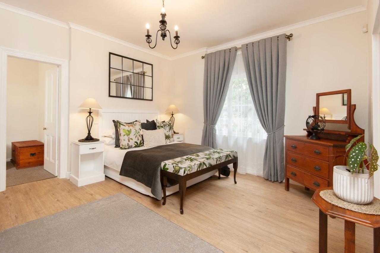 Cliff Cottage Hermanus Bagian luar foto
