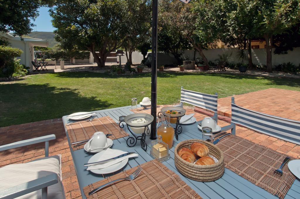 Cliff Cottage Hermanus Bagian luar foto
